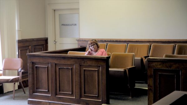 Lindy Lou, Juror Number 2