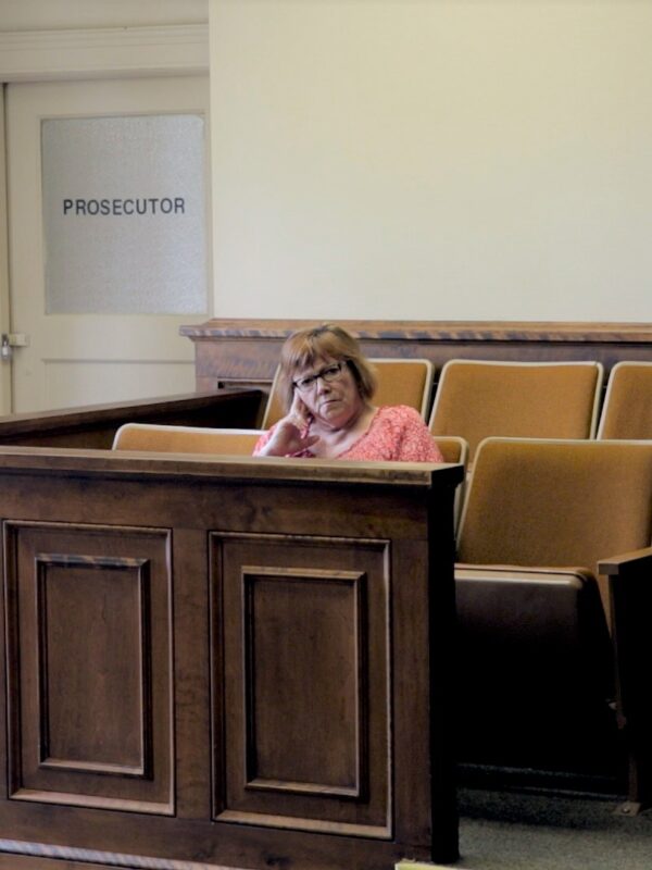 Lindy Lou, Juror Number 2