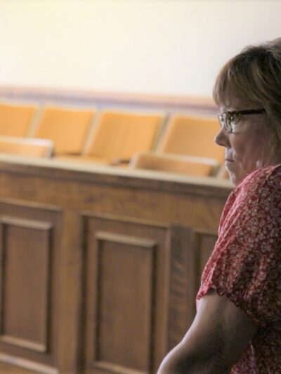 Lindy Lou, Juror Number 2