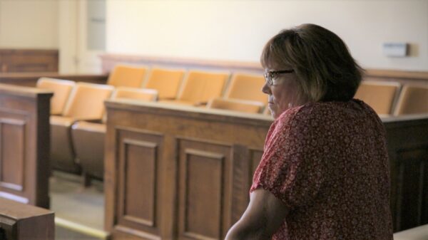 Lindy Lou, Juror Number 2