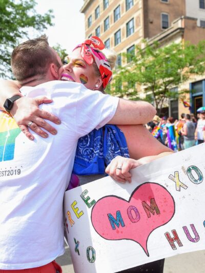 Image of Jess Jasso with Free Mom Hugs